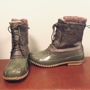 Just Fab duck boot in Olive green and brown